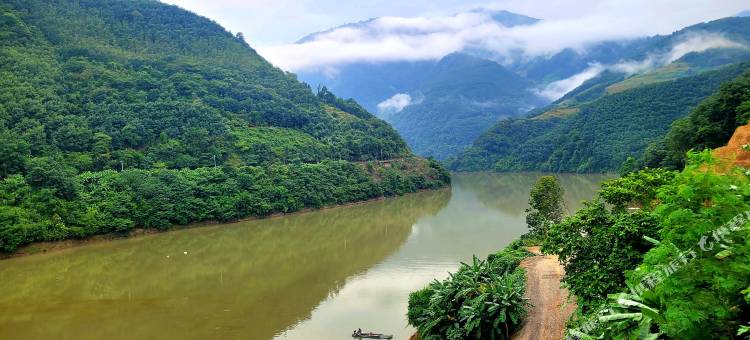 德庭精品酒店(普洱江城勐烈大街店)图片