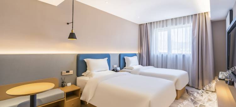 潮漫酒店(北京昌平地铁站大学城店)图片