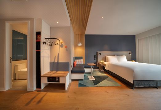 Holiday Inn Express SHANGHAI HUIJIN by IHGHotel Overview