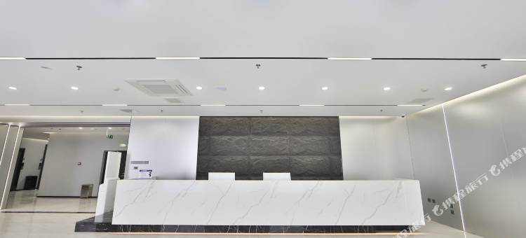弘恩智慧酒店(延吉万达广场店)图片