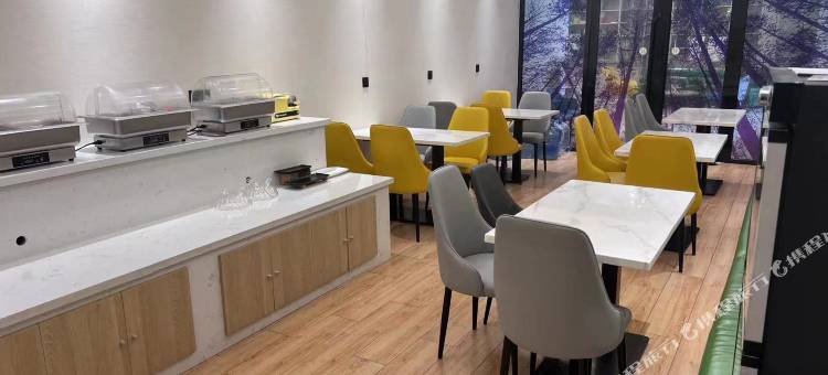 格林豪泰智选酒店(天津海洋高新区滨海职业学院店)图片