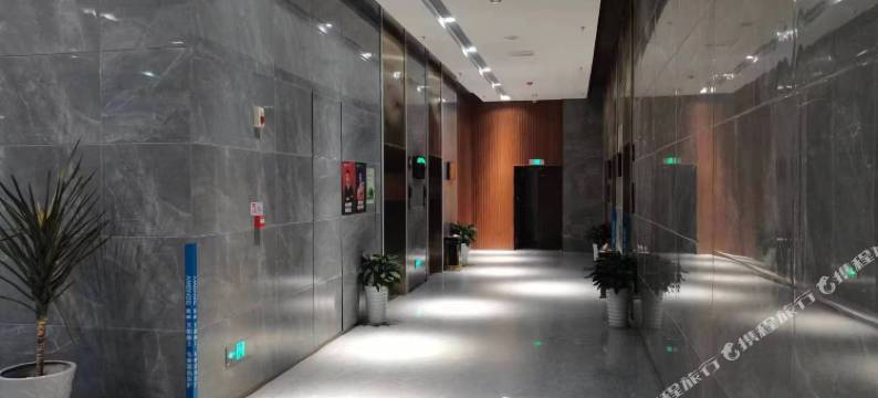 云栖影院民宿(宜昌城东新华广场店)图片