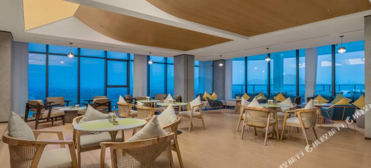 江门银湖湾滨海新区智选假日酒店图片