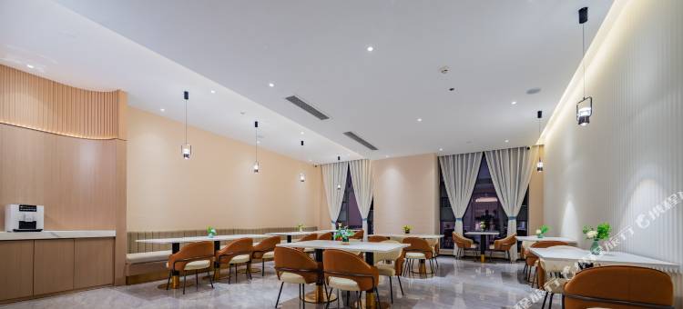 星程酒店(成都菁蓉湖科幻馆店)图片