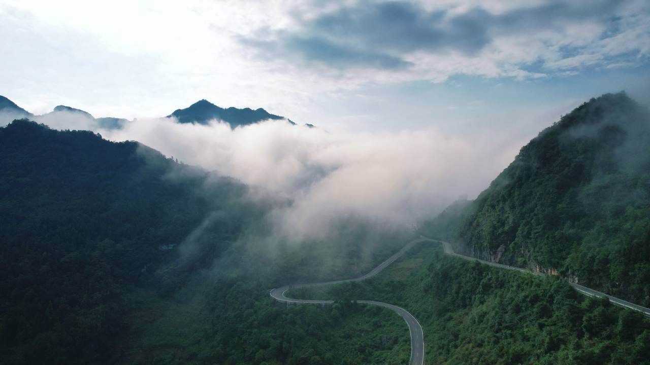 枕宿·枕山河峡谷野奢度假民宿图片