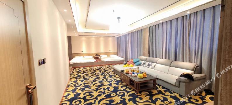 慈悲之路酒店图片