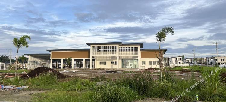 Queen Abby's Staycation图片