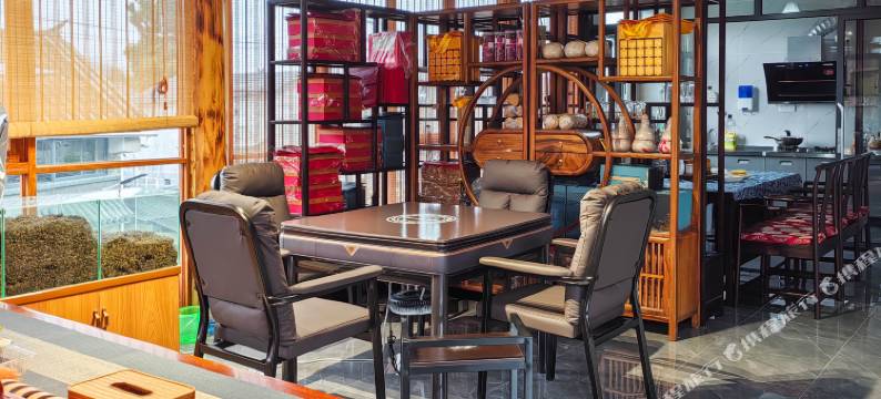 腾冲景颇茶雨客栈(董官村西董大院店)图片