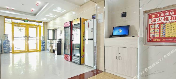 7天酒店(台前客运站火车站店)图片