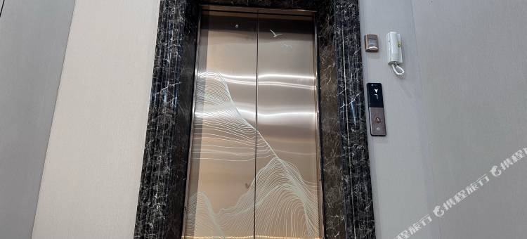 松溪新鱼头煲宾馆图片