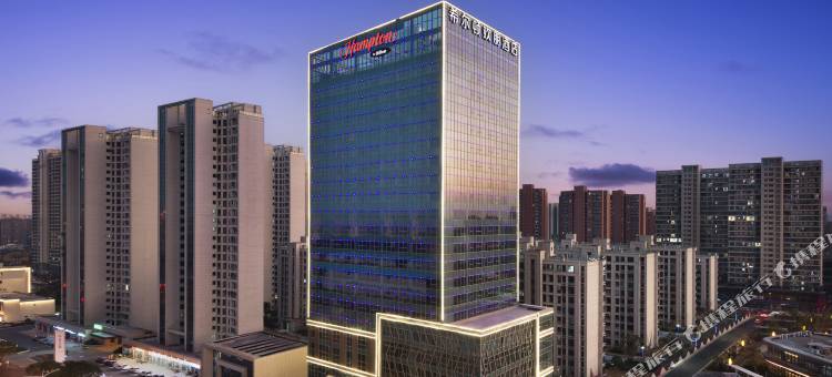 上饶凤凰大道希尔顿欢朋酒店图片