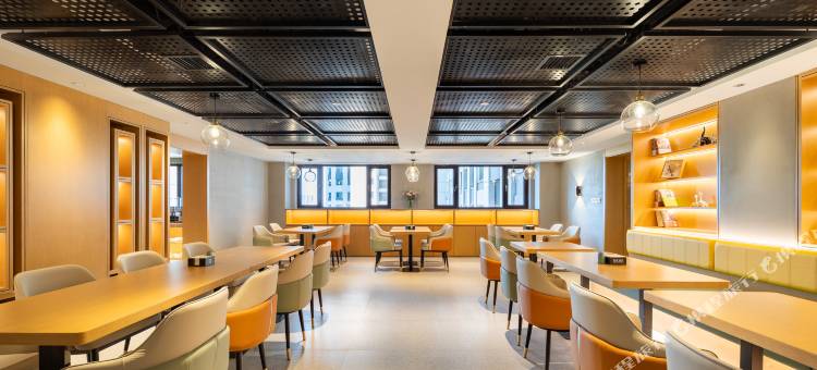 济舟·秋果酒店(哈尔滨西站医大二院地铁站店)图片