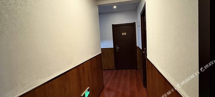万和君豪快捷宾馆(兰西崇文实验学校店)图片