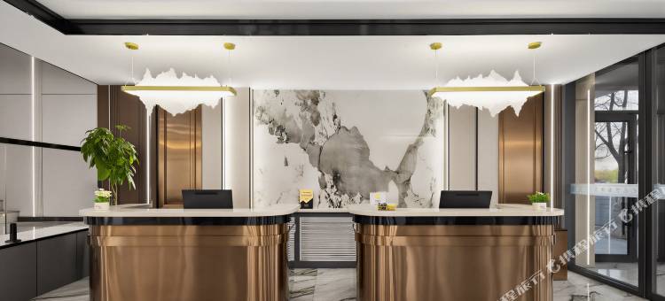 艺龙万国酒店(张掖西站钟鼓楼店)图片