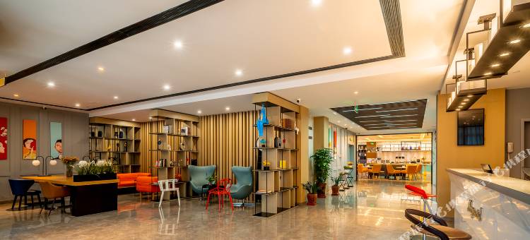 白玉兰酒店(聊城开发区振华购物中心店)图片