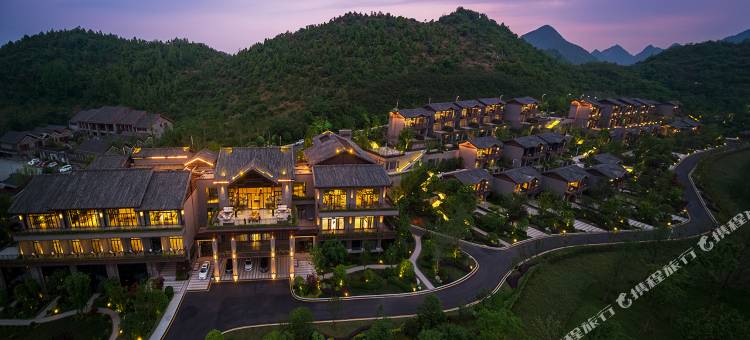 贵阳青岩龙溪里·凤颐岩居图片