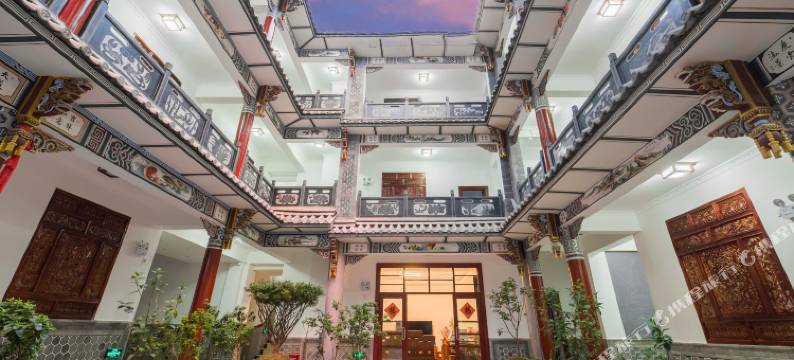 大理上善若水方庭居(古城南门店)图片