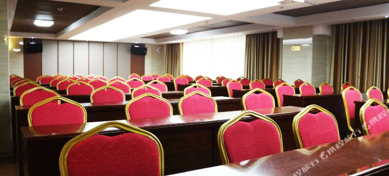 酒泉成林大酒店图片