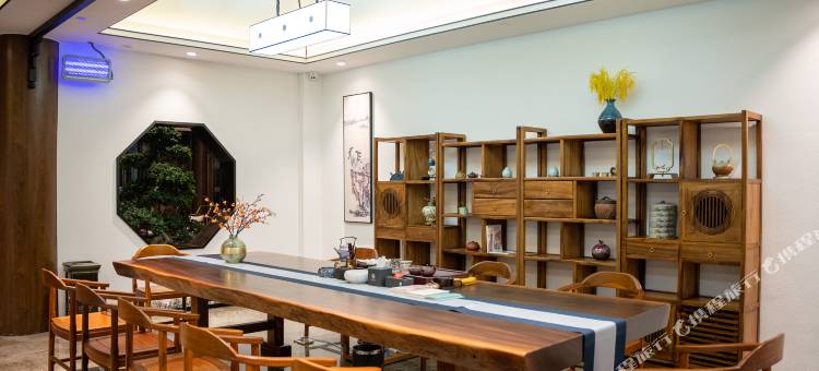 彩虹陌上轻雅酒店(沂水雪山彩虹谷店)图片