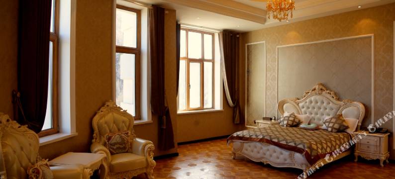 漠河蓝孔雀酒店(北极村店)图片