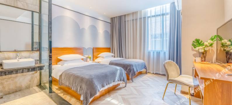 蔓菲酒店(桂平怡居西山店)图片