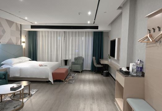 ‌BOFFIN Baifei Hotel (Zhenai Plaza, Tengzhou Railway Station)Hotel Overview