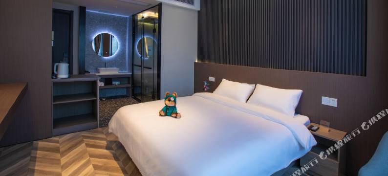 简悦电竞商务酒店(黄山屯溪老街店)图片