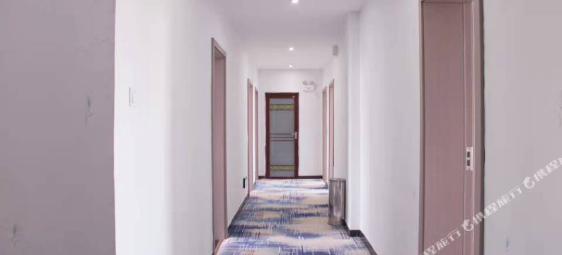 名爵酒店(翡翠湖国际广场店)图片