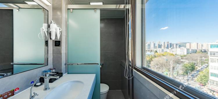 格丽酒店(昆明火车北站动物园店)图片