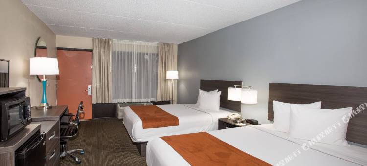 奥兰多机场戴斯套房酒店(Days Inn & Suites by Wyndham Orlando Airport)图片