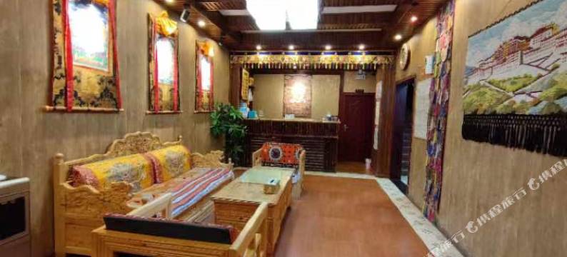 新龙瞻对文化酒店图片