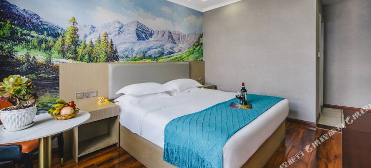 江中月酒店(万州万达广场三峡中心医院店)图片