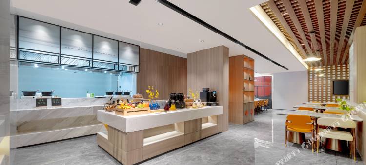 亚朵酒店(乌鲁木齐市政府南湖人民广场店)图片