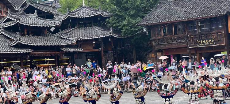 花棠院·全景酒店(西江千户苗寨观景台店)图片