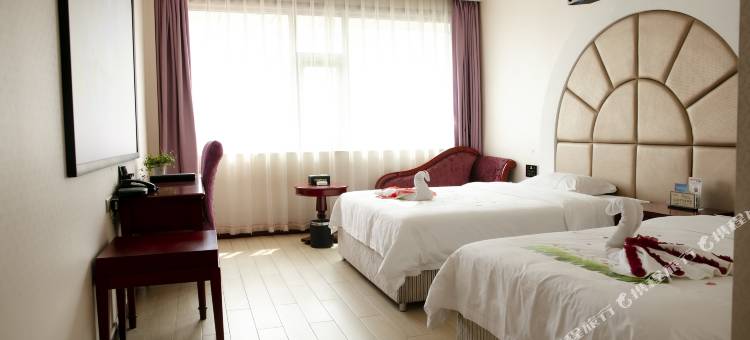 途窝假日酒店(华亭汽车站客运中心店)图片