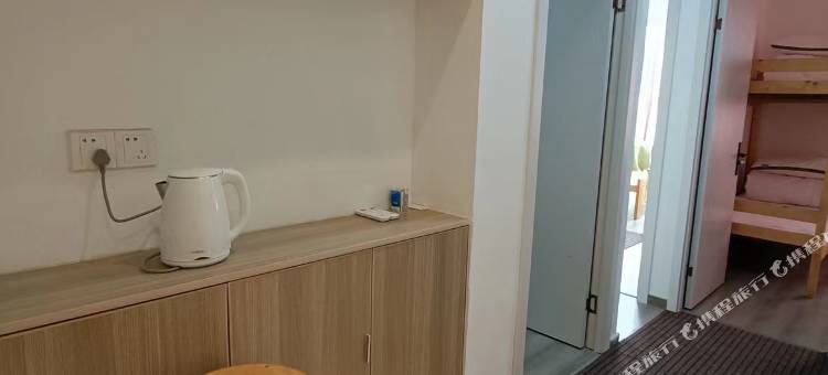 东玲青年旅舍(上海第六人民医院店)图片