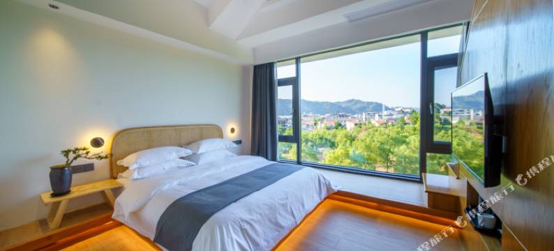 武夷山月伴溪水茶宿图片