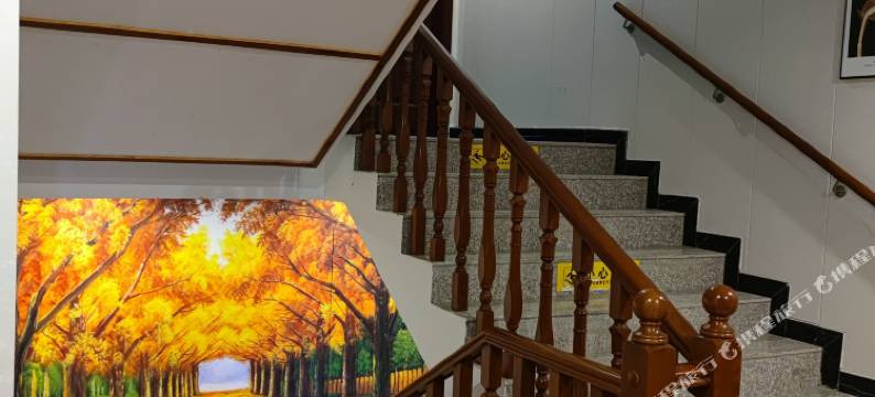 太白鑫旭民宿图片