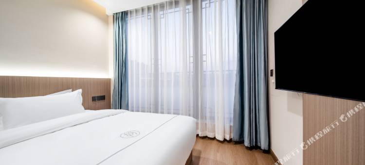 逸宿轻居酒店(宁波鄞江古镇栎社机场店)图片