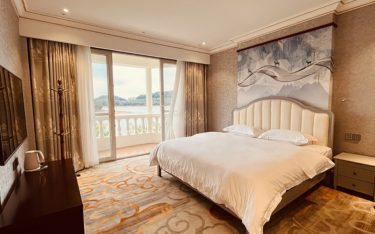 Guangzhou Furong ResortOver view