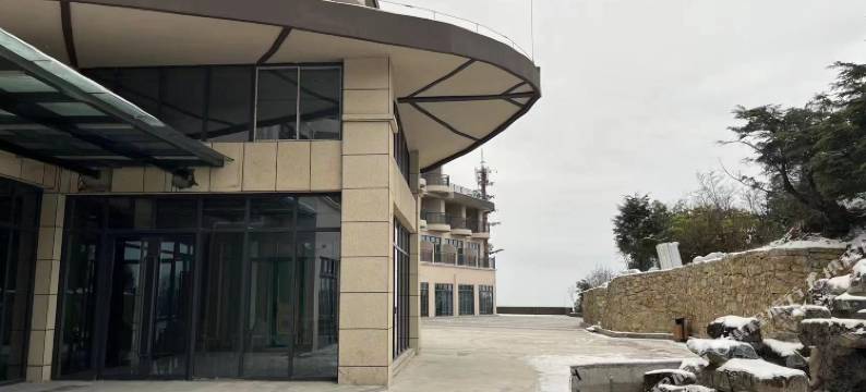 云端度假酒店图片