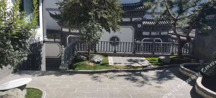 鹤庆云栖客栈图片