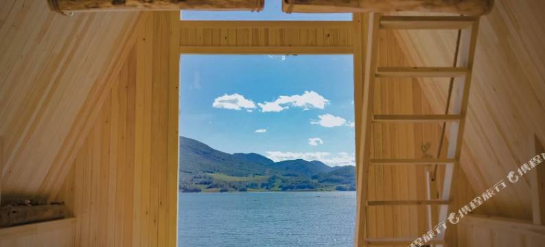 拾叶湖景山洞度假村图片