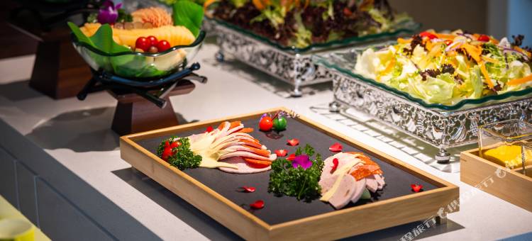 昆明西山希尔顿惠庭酒店图片