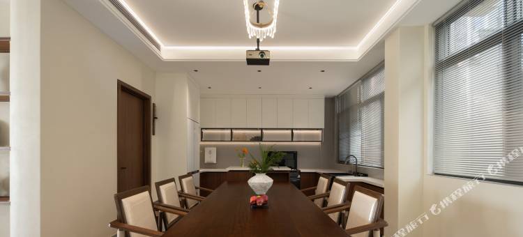 Aura|和颜悦舍·徽韵墨茗设计师度假美宿(婺源县文化广场店)图片