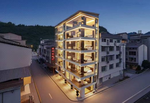 1982·溪民宿（张家界国家森林公园店）外景图