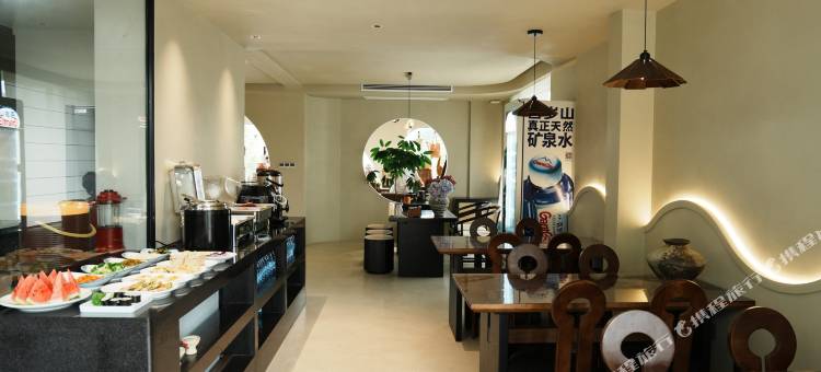 三禧·Zen如愿设计师美宿(朱家尖蜈蚣峙码头观音法界店)图片