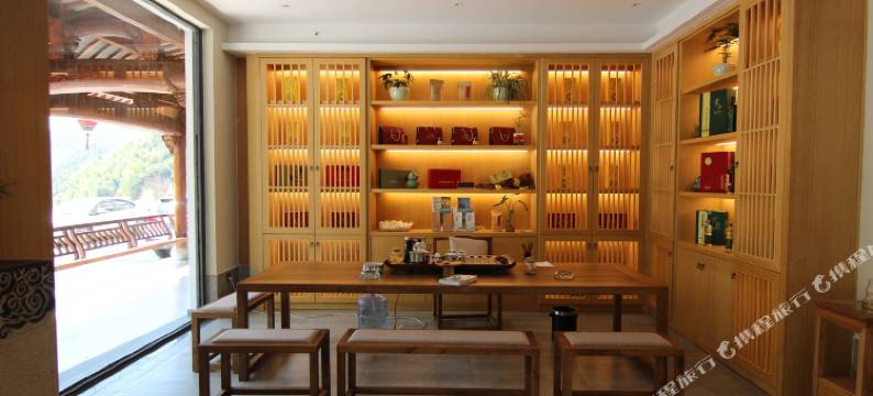 花筑·抚羽山居(黄山宏村景区黄山景区换乘中心店)图片