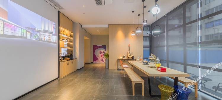索菲斯c酒店(宽窄巷子抚琴地铁站店)图片