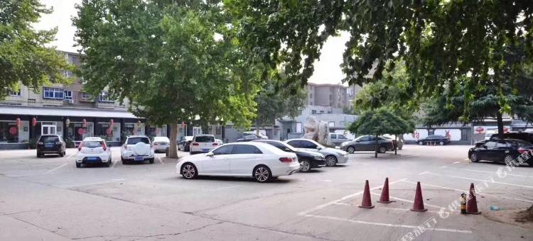 IU酒店(石家庄翟营大街东胜广场店)图片